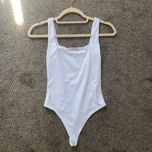 Babaton Contour Bodysuit